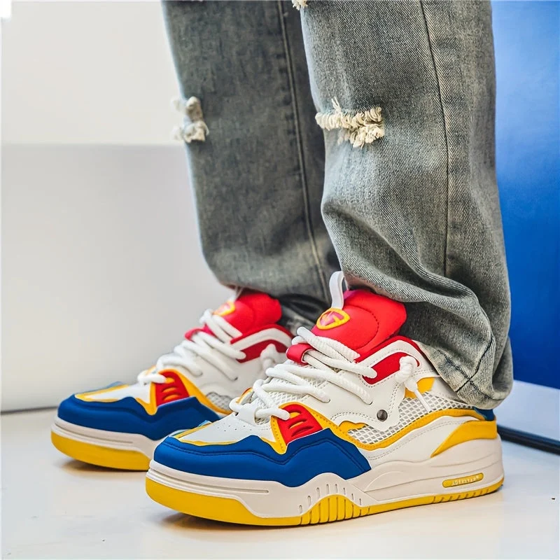 Stylische sommerliche Turnschuhe
