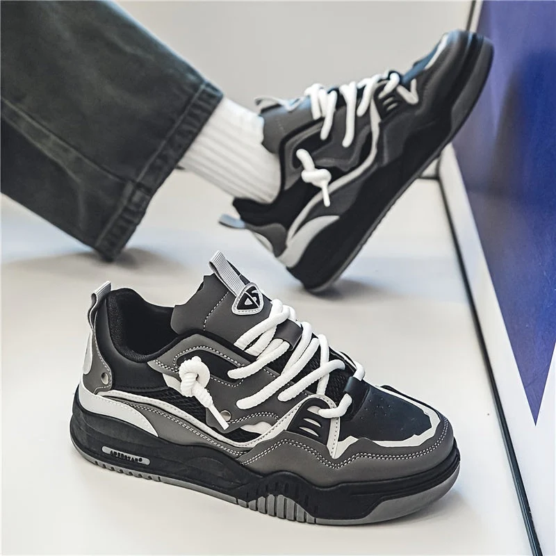 Stylische sommerliche Turnschuhe