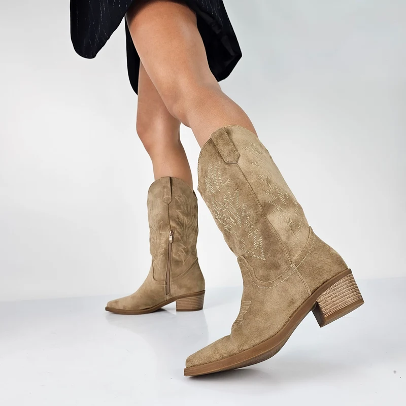 Cowboy Stiefeletten mit Blockabsatz