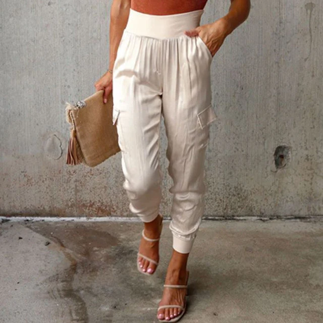 Elegante Cargohose mit Satin-Schimmer