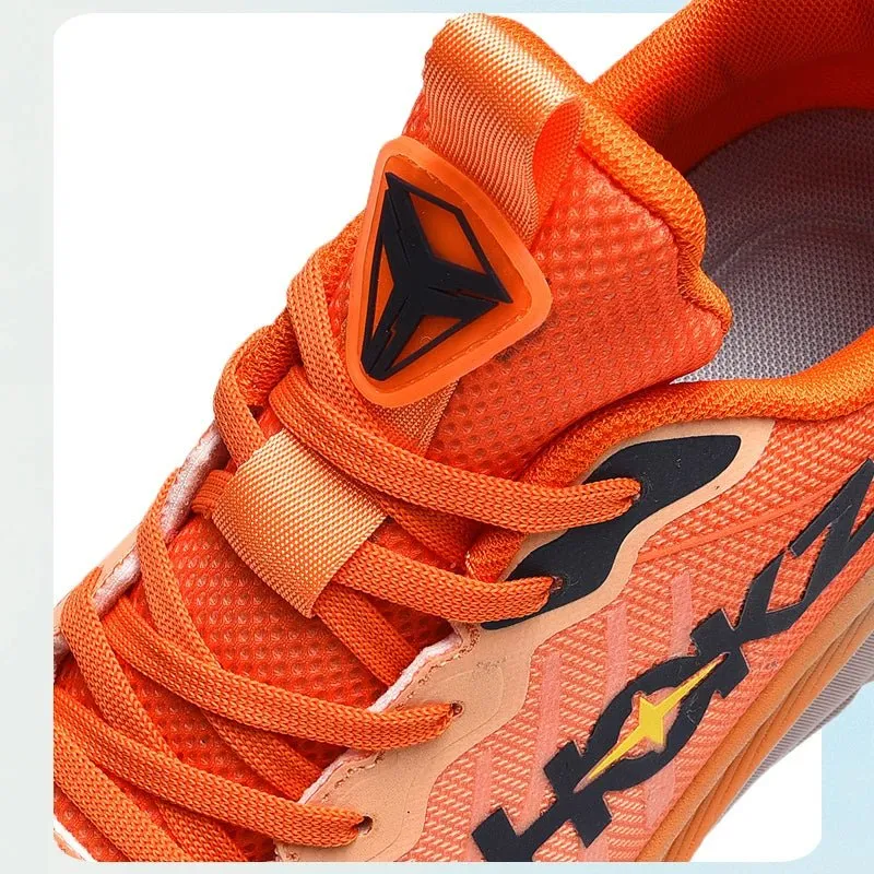 Leichte und unterstützende Laufschuhe