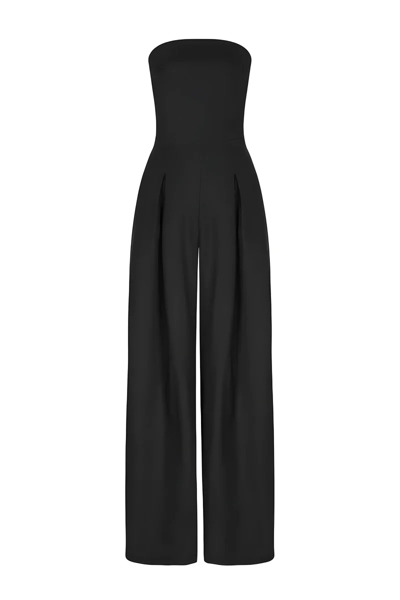 Raffiniert schulterfreier Jumpsuit