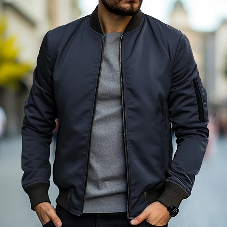 Trendige leichte Bomberjacke