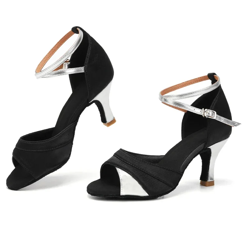 Elegante Damen Tanzschuhe für modernen Tanz