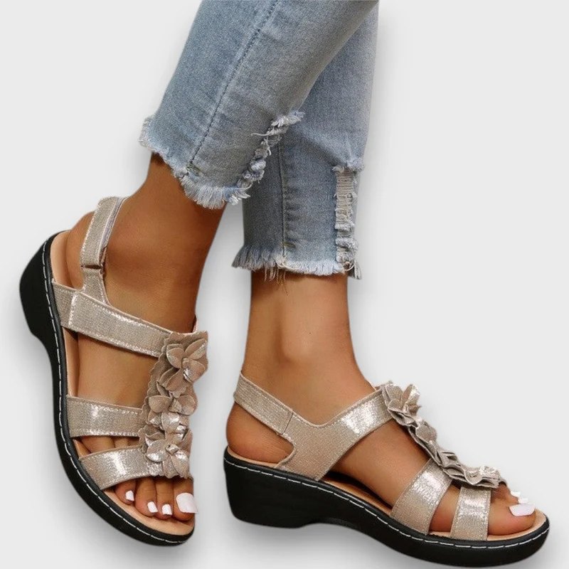 Brisella – Orthopädische Sandalen mit Keilabsatz