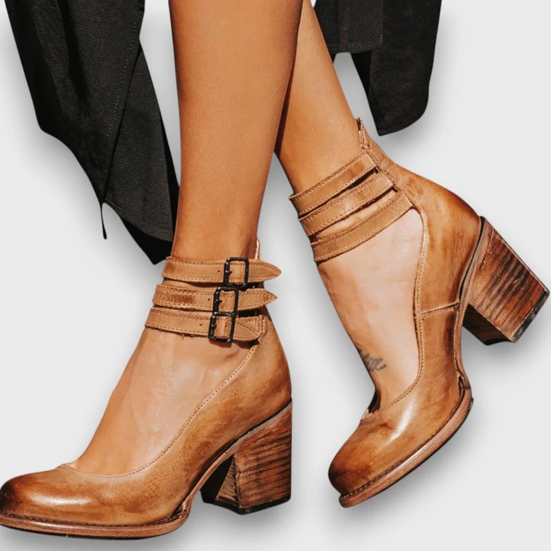 Ginevra – Stiefeletten mit Mehrfachriemen und Blockabsatz