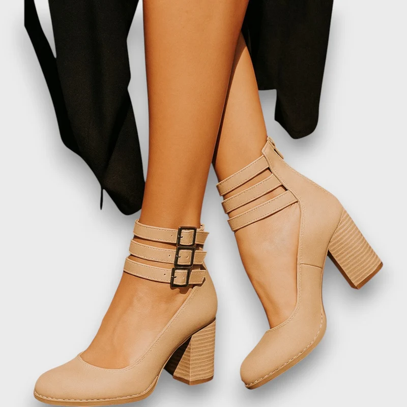 Ginevra – Stiefeletten mit Mehrfachriemen und Blockabsatz