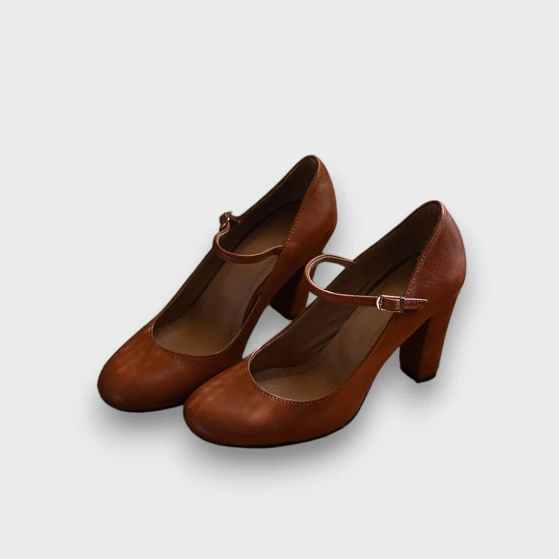 Bravina – Alltagstaugliche Sandalen mit zartem Riemchen
