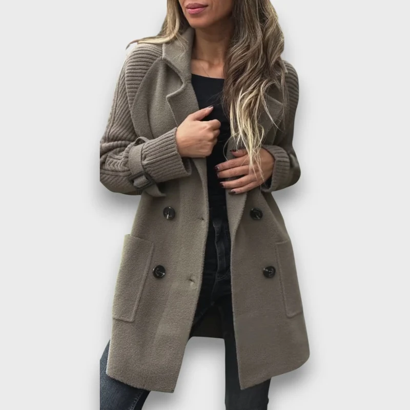 Mirela – Eleganter Strickmantel