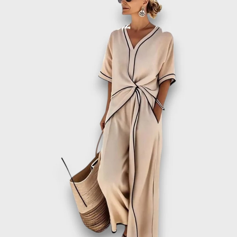 Marivelle – Eleganter Jumpsuit mit Kontrastpaspeln