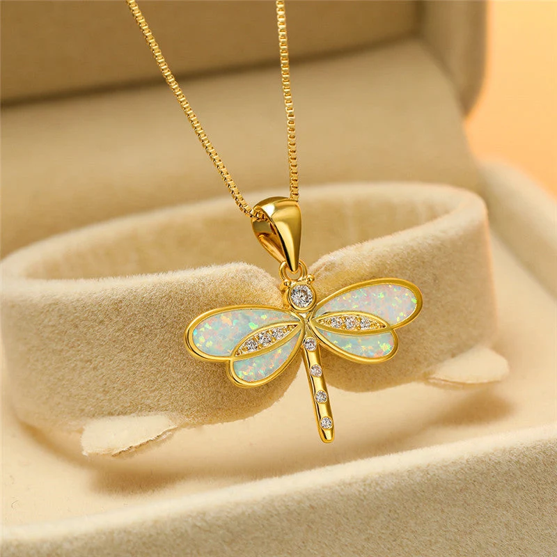 Elunaria – Libellen-Collier mit schimmerndem Akzent