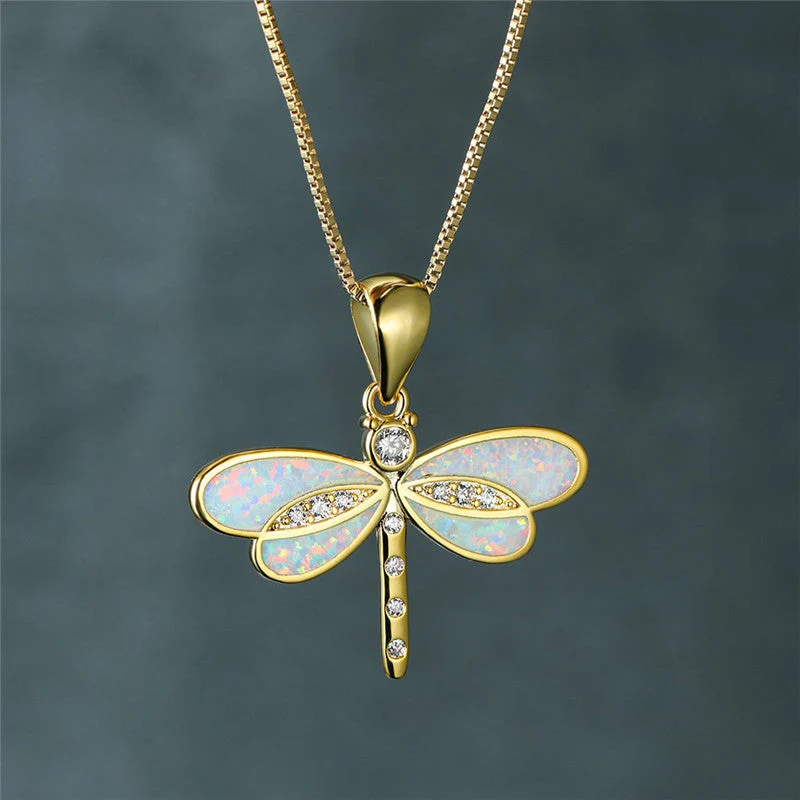 Elunaria – Libellen-Collier mit schimmerndem Akzent
