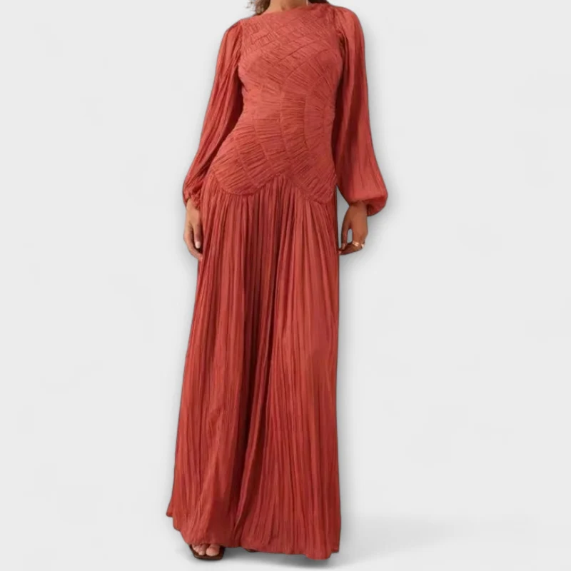 Marienna – Maxikleid mit kunstvollem Faltenfall