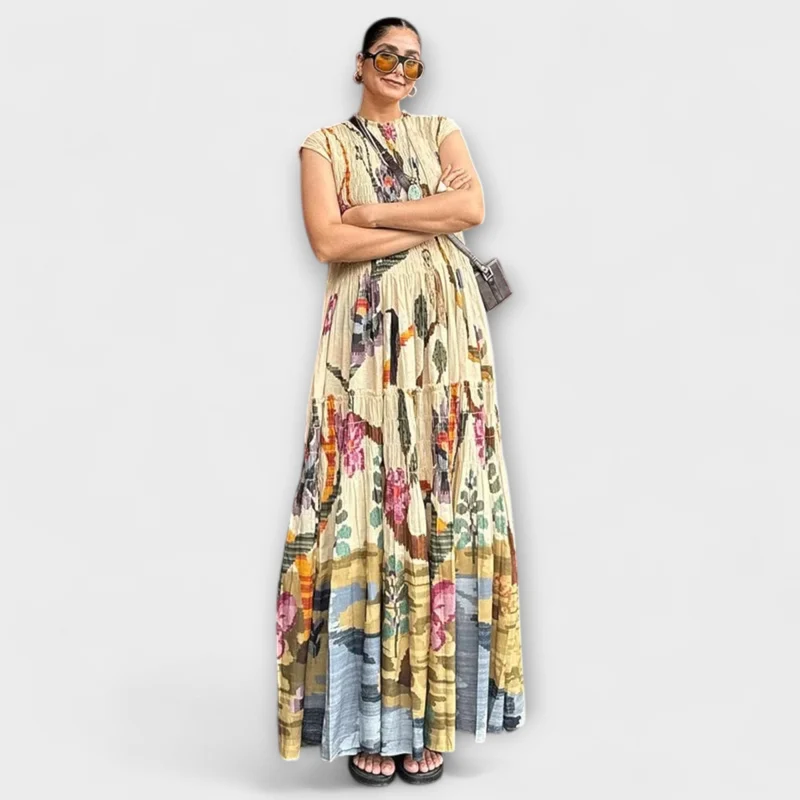 Marienna – Maxikleid mit kunstvollem Faltenfall