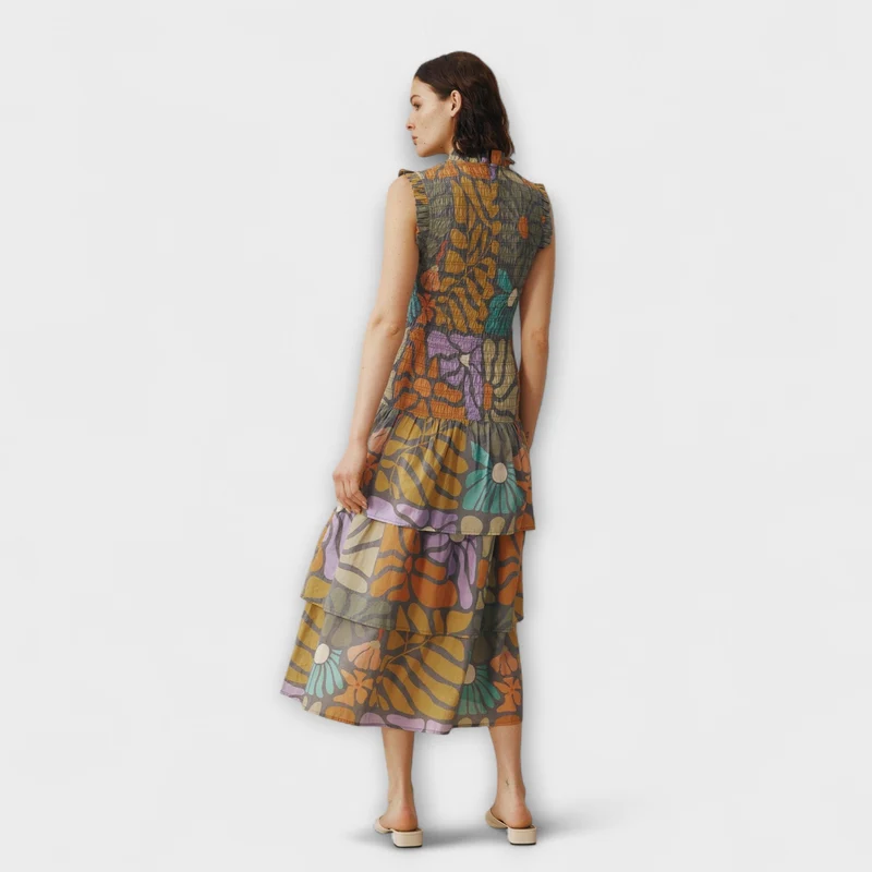 Yenora – Midikleid mit gesmoktem Oberteil und Stufenrock