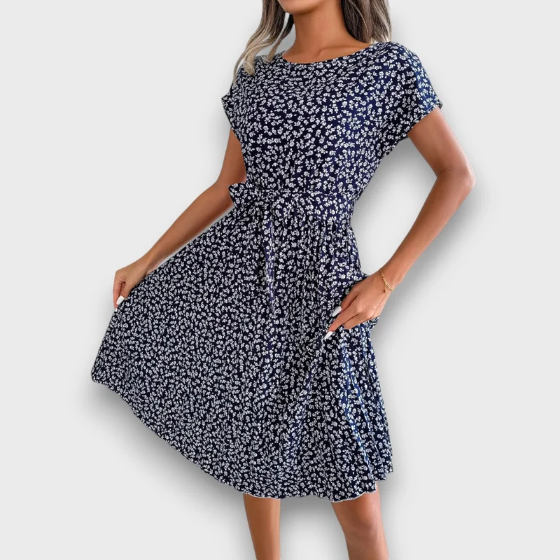 Florienne – Faltenkleid mit verspieltem Charme