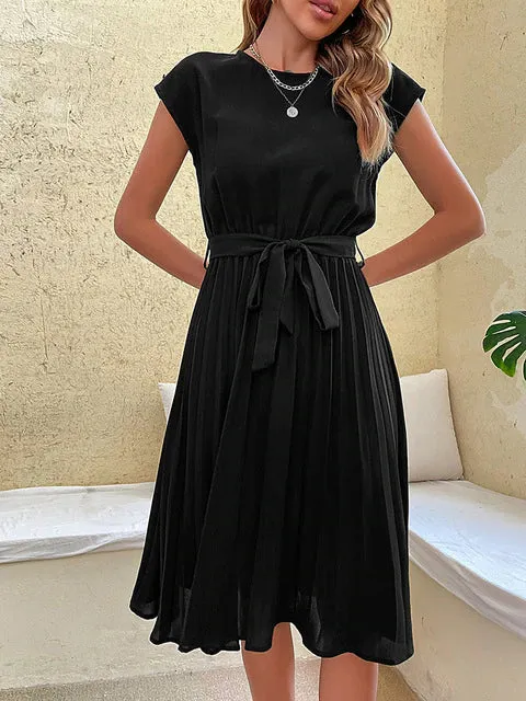 Kurzärmeliges plissiertes lässiges Minikleid