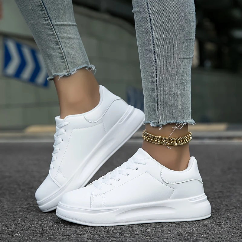 Saubere Weiße Damen Turnschuhe