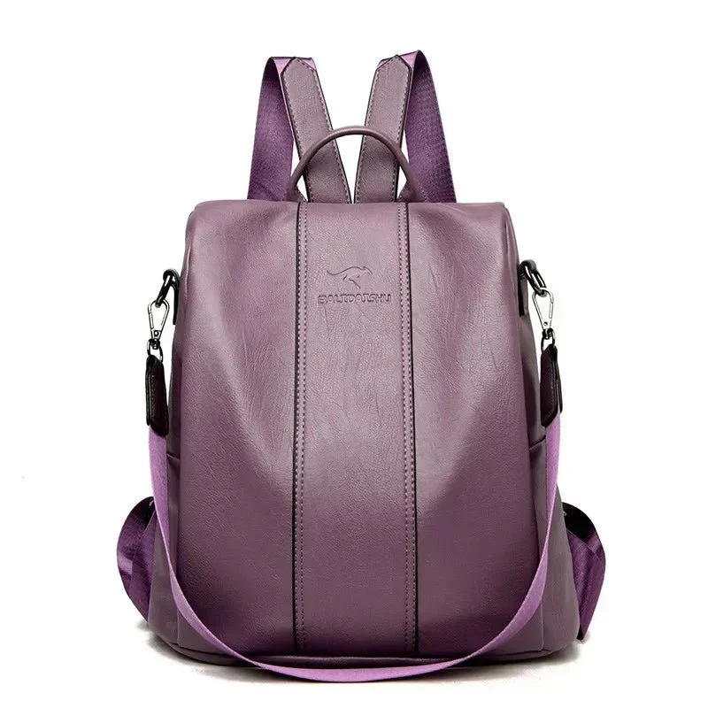 Lederrucksack mit mehreren Fächern