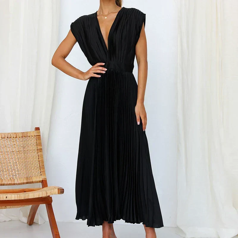 Langes Plissiertes Kleid mit Gürtel