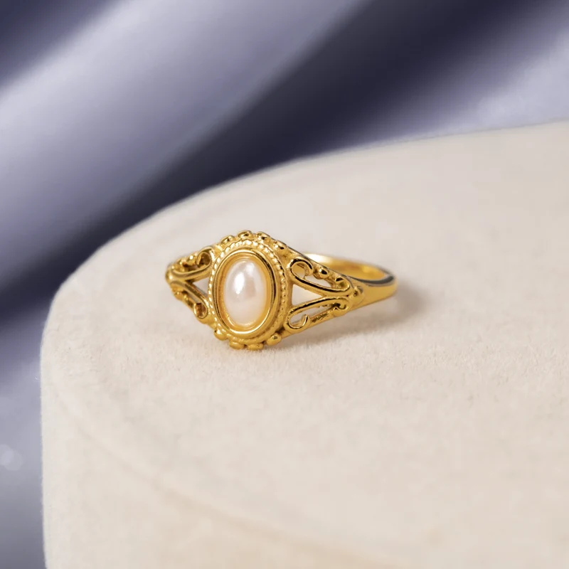 Royal - Vintage Perlenring