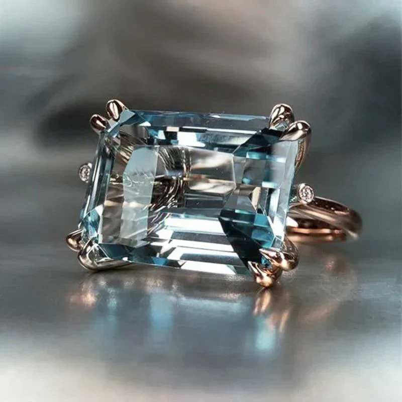 Vintage Blau Zirkonia Ring
