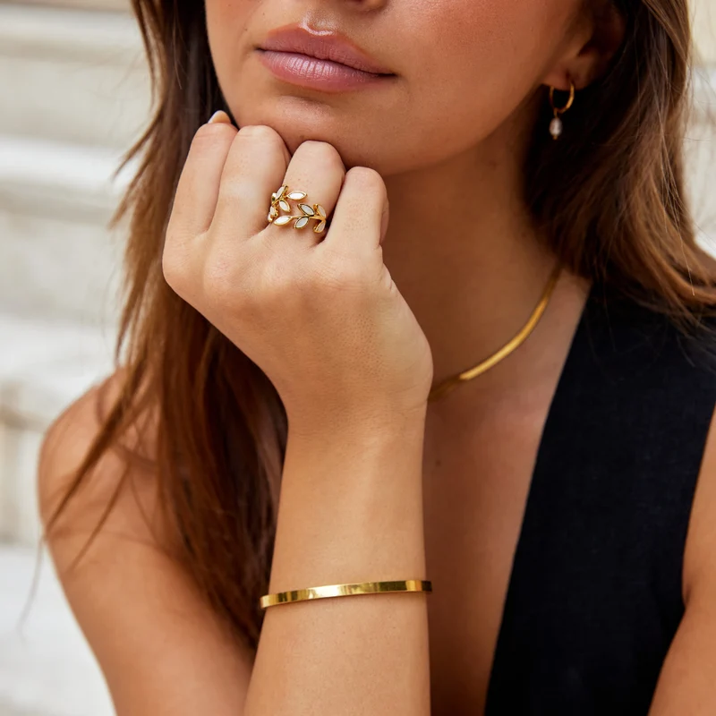 Serene - Goldblatt Ring