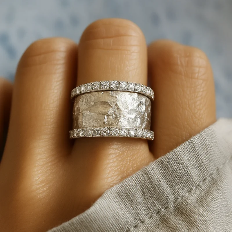 Vintage silberner Zirkonia-Ring