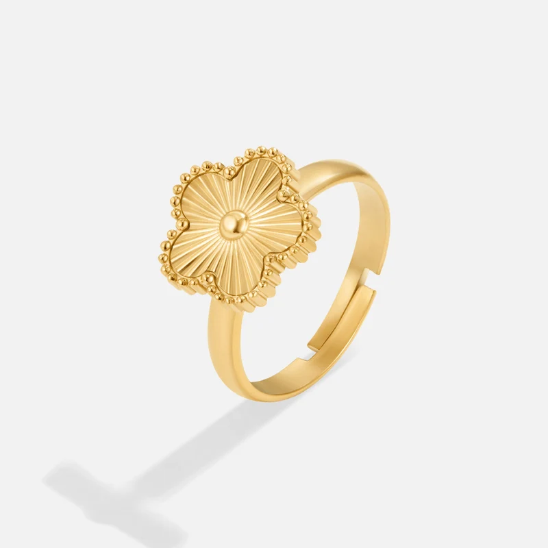 Goldenes Kleeblatt-Ring