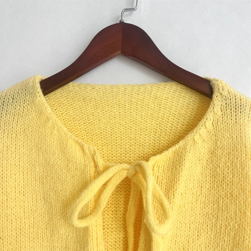 Einfarbiger Rundhals-Lace-Up-Cardigan