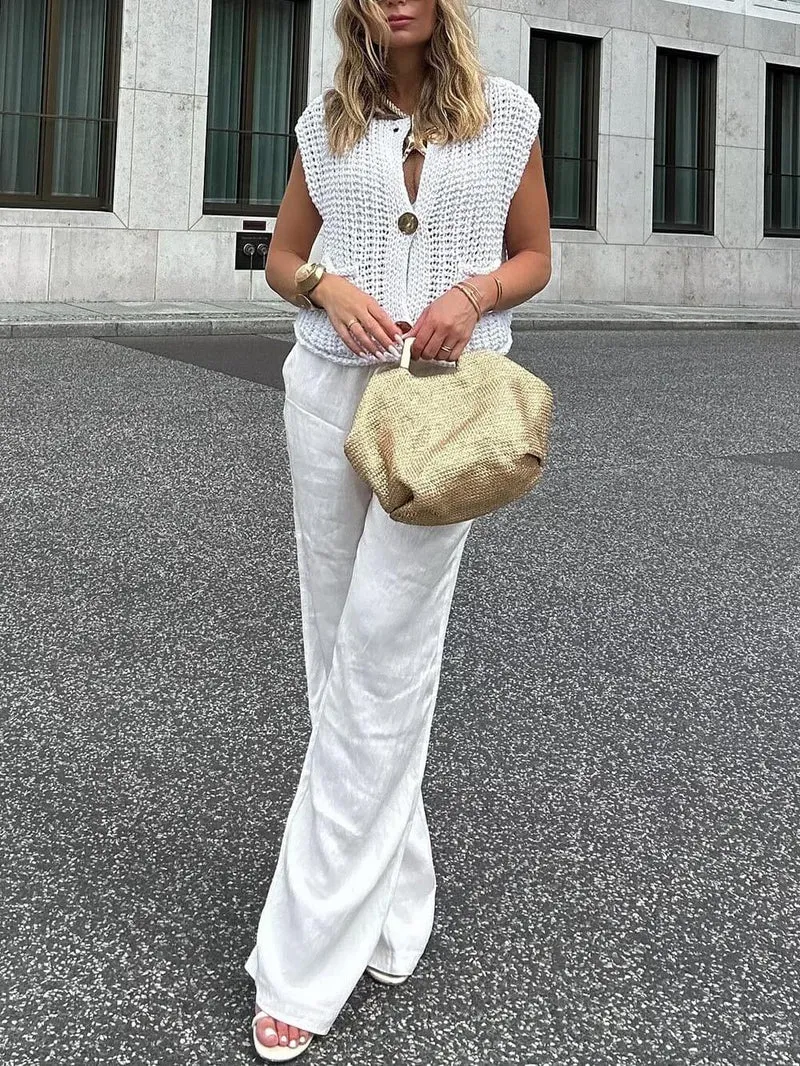 Eleganter ärmelloser, cropped Strickcardigan mit Taschen