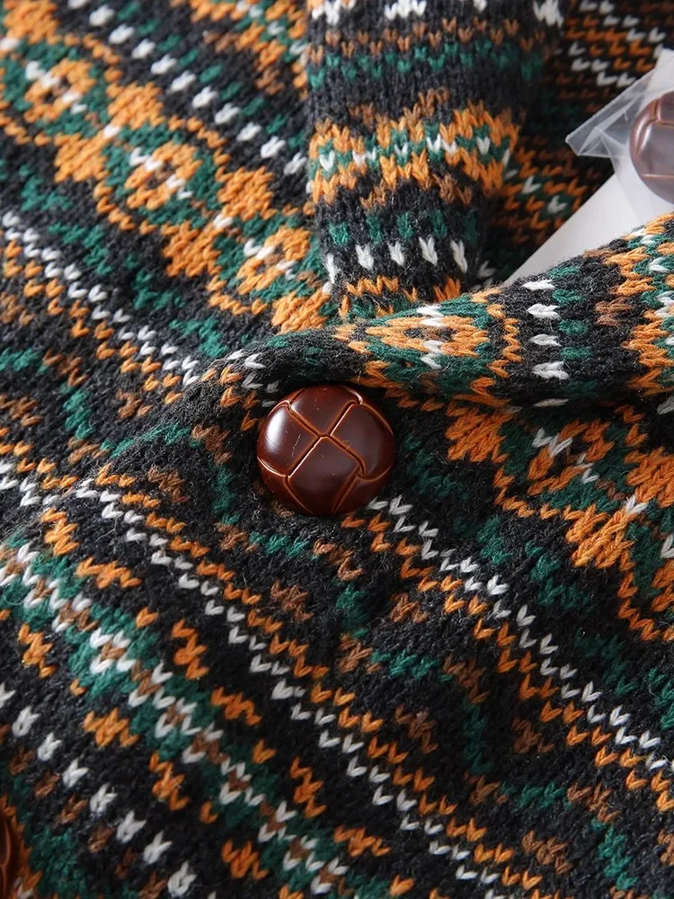 Leo | Vintage Icelandic Sweater