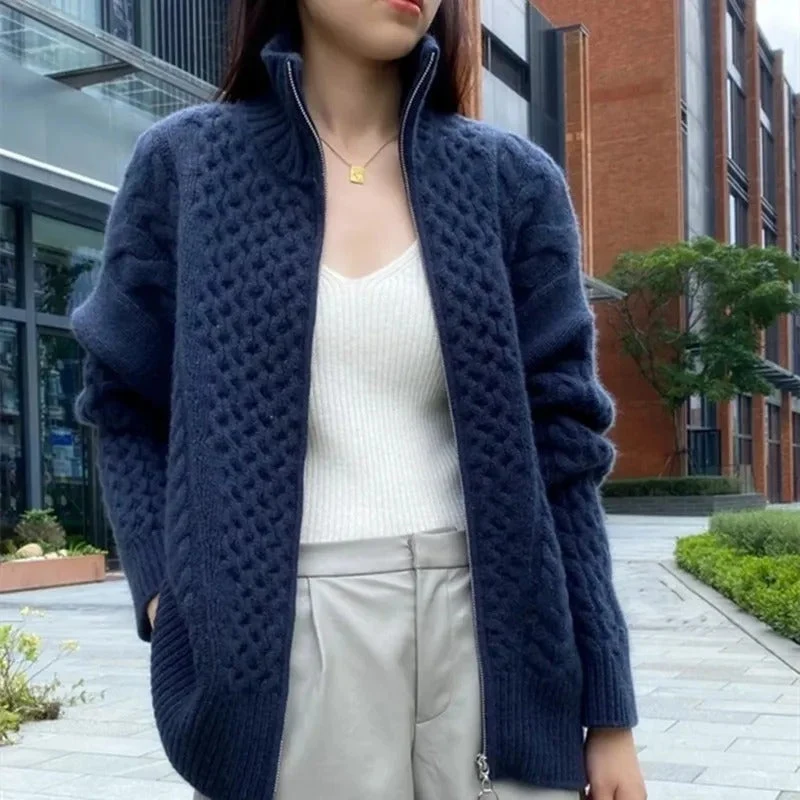 Gemütlich | Kabelstrick-Cardigan