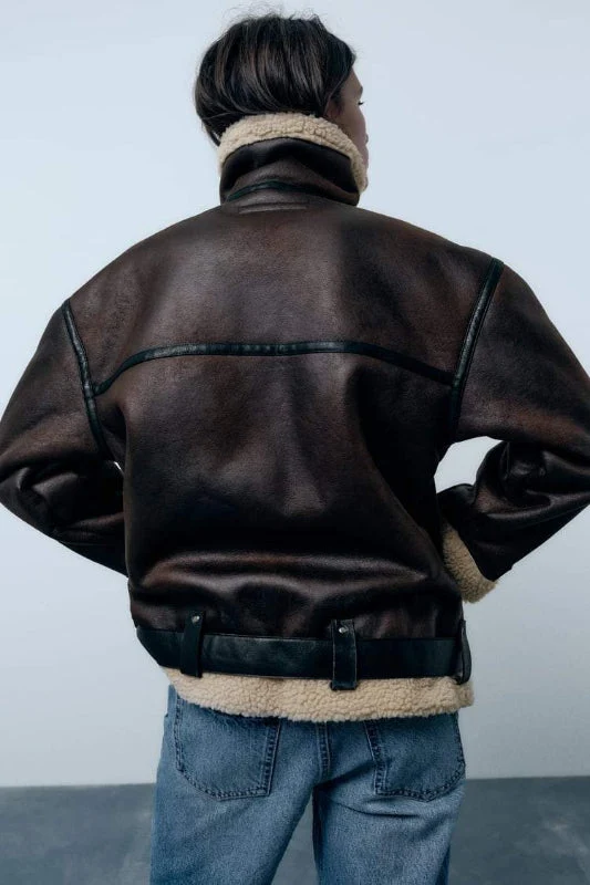 Wasserabweisende Damenjacke mit Revers – Synthetikjacke für verschiedene Anlässe
