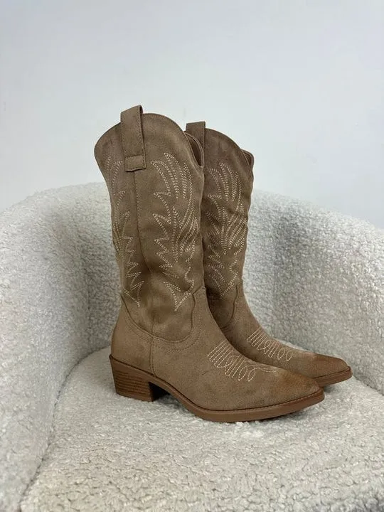 Klassische Damen-Cowboystiefel aus Leder – Elegantes Design für Jeden Anlass