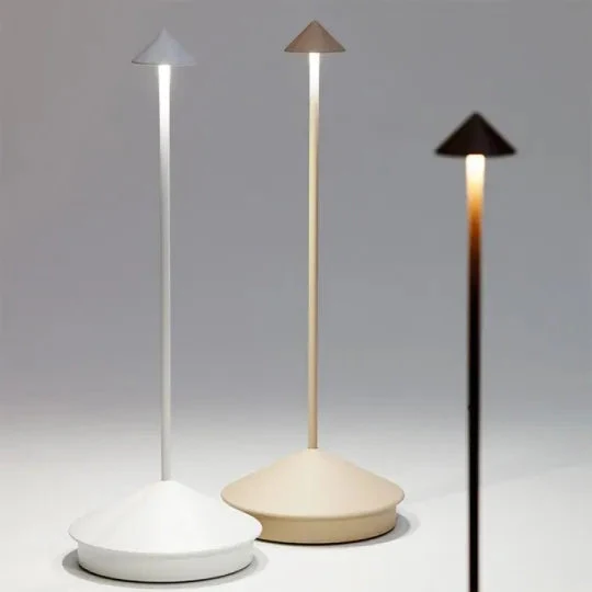Kabellose LED-Tischleuchte mit Dimmfunktion und wasserabweisendem Design – moderne Tischleuchte für den Innen- und Außenbereich
