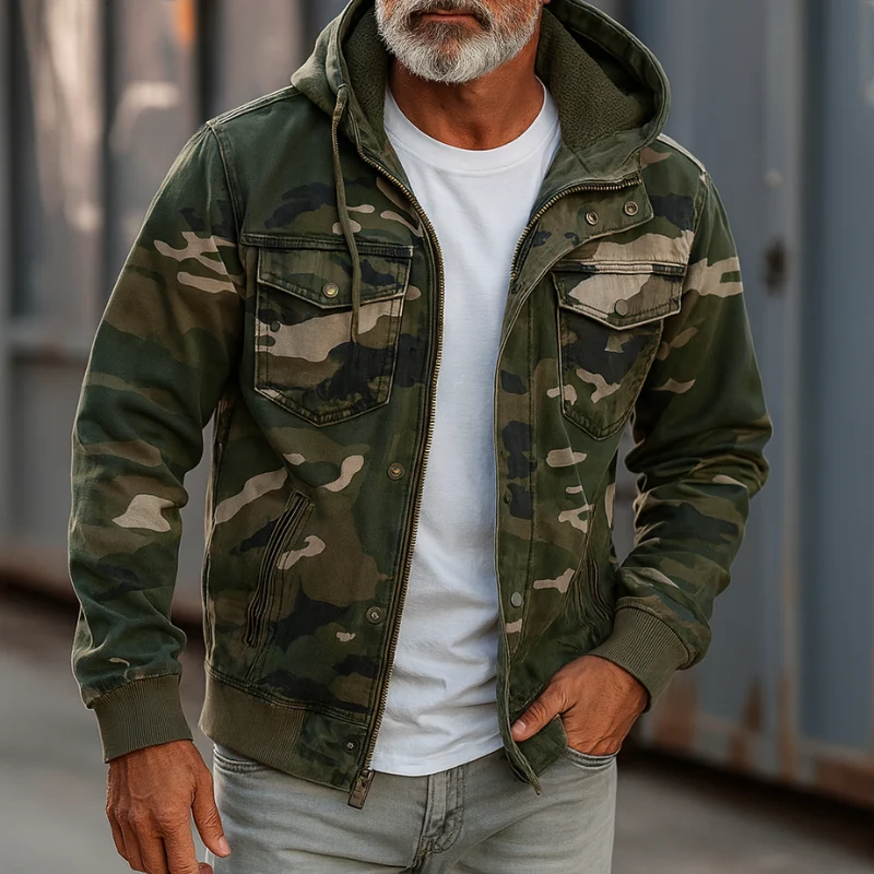 Tarnfarbene Cargo-Jacke mit Kapuze – Robuste und Funktionale Outdoor-Jacke
