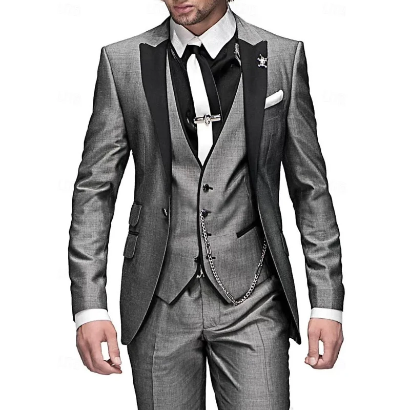 Dreiteiliger Herrenanzug aus Leinen – Blazer, Weste und Hose für Eleganz