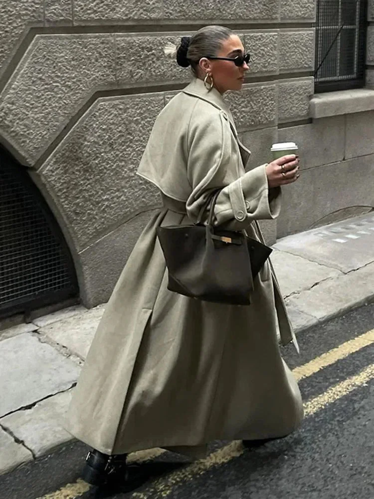 Damen Oversize Trenchcoat mit breiten Revers