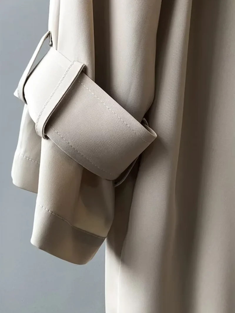 Damen Langer Trenchcoat mit Gürtel und Knopfleiste