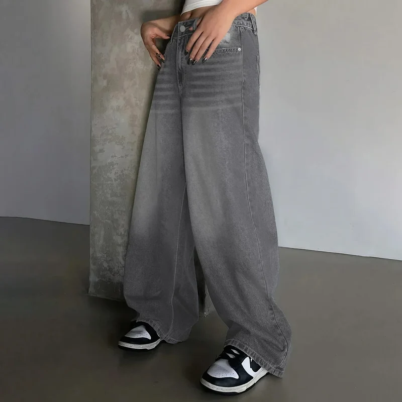 Damen Baggy Jeans mit weitem Bein lässig geschnitten