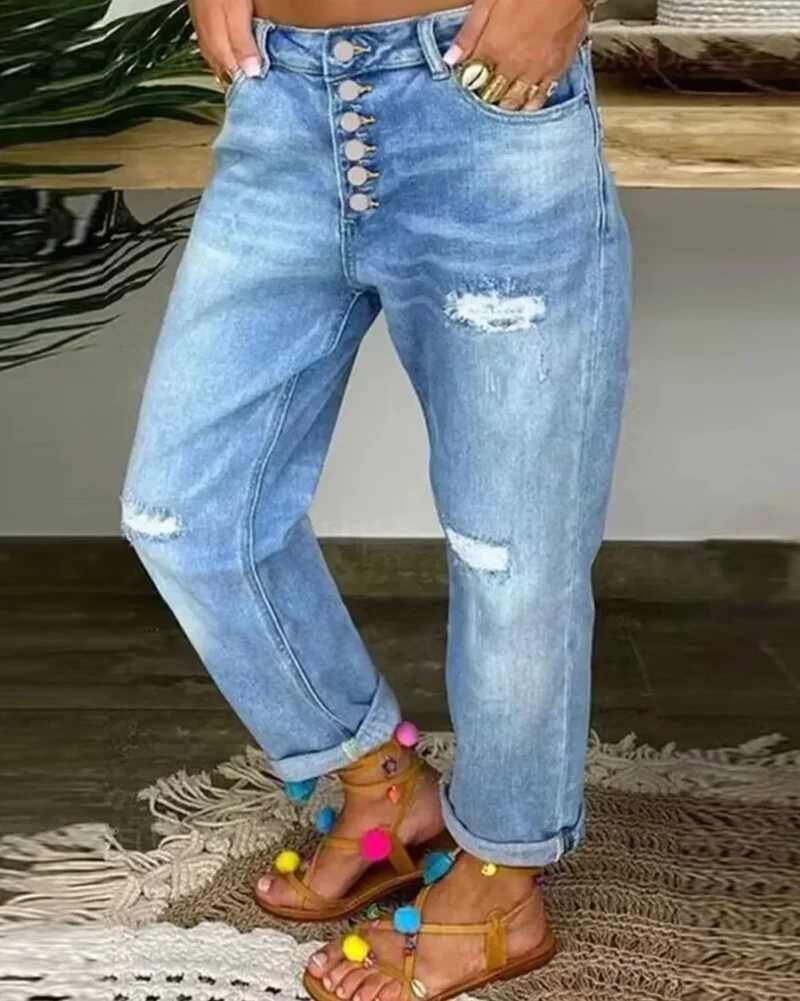 Damen Jeans mit Knopfleiste und Rissen in Blau