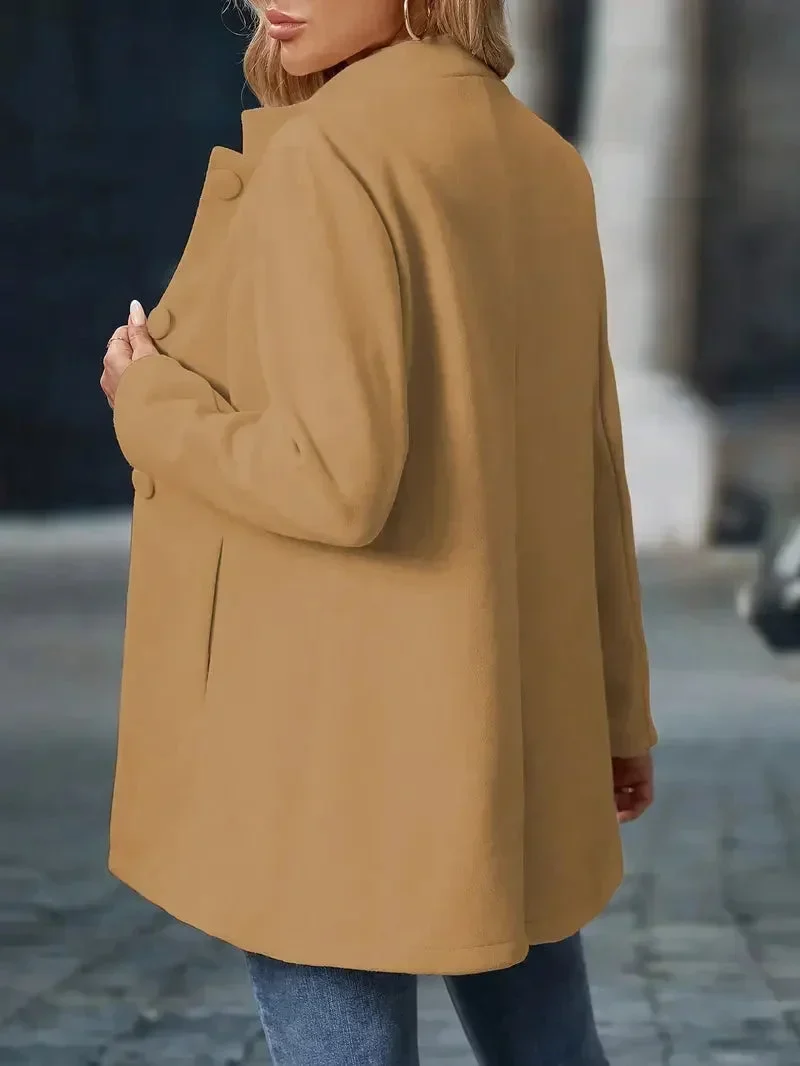 Damenmantel mit Stehkragen und eleganter Knopfleiste
