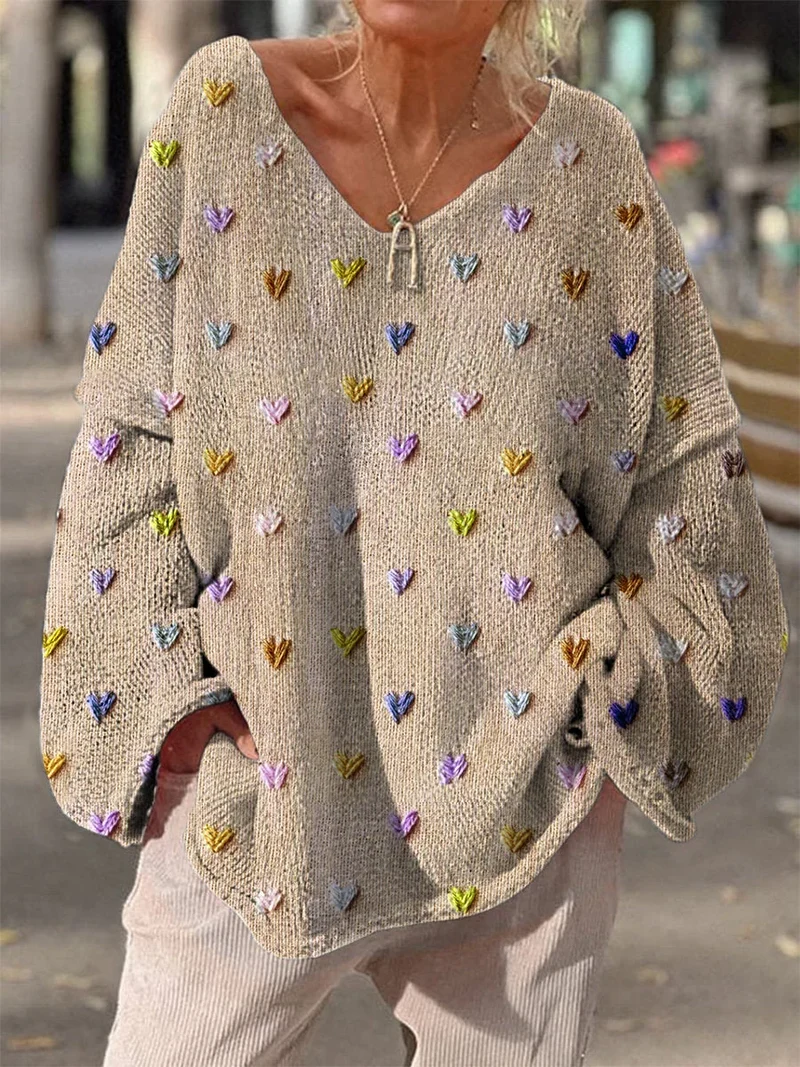 Damen Strickpullover mit bunten Herzmotiven und V-Ausschnitt