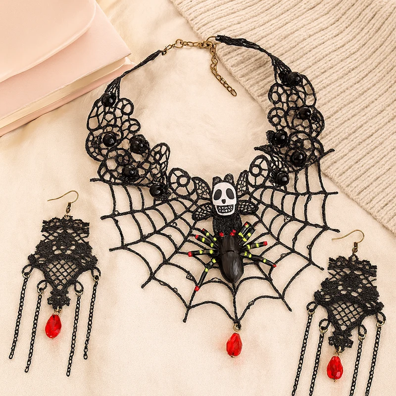 Gravira | Gothic-Spitzen-Schmuckset mit Spinnennetz (3-teilig)