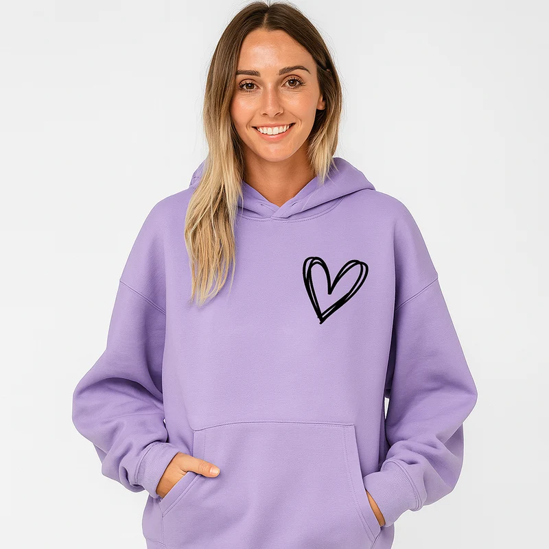 Hoodie mit Herz-Print – Weiche Baumwollmischung – Stylisch & Bequem