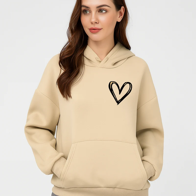 Hoodie mit Herz-Print – Weiche Baumwollmischung – Stylisch & Bequem