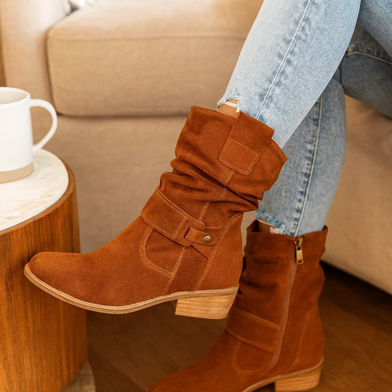 Selene | Flache Winterstiefel aus Wildleder mit seitlichem Reißverschluss