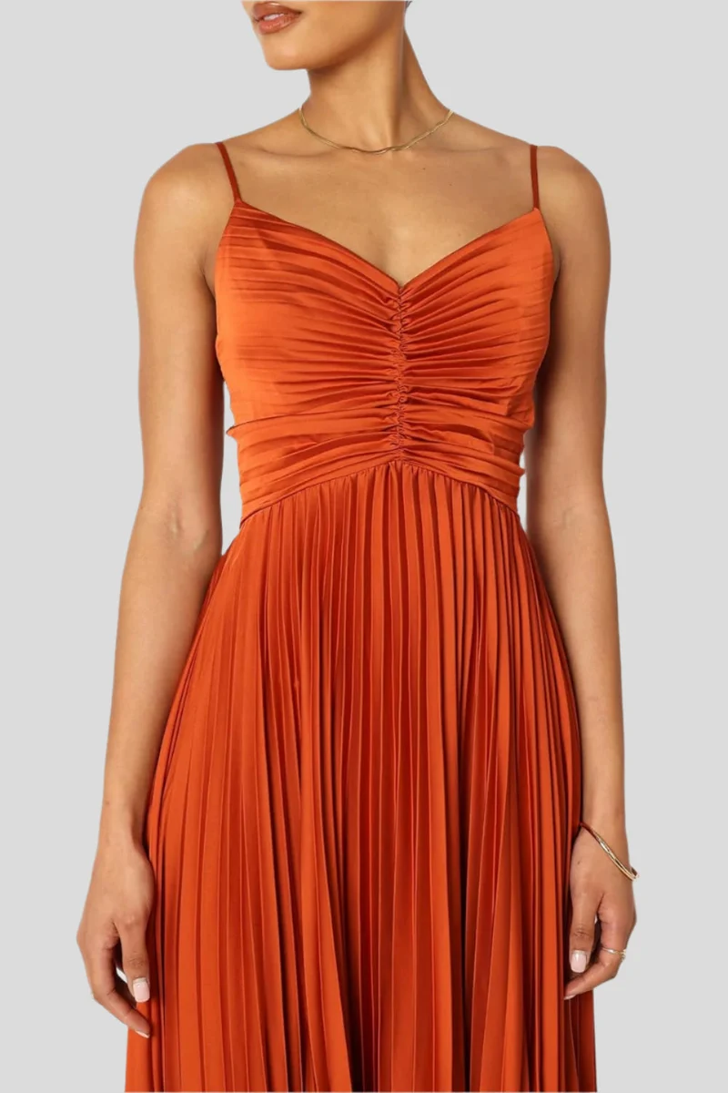 Elise – Plissierter Midikleid für elegante Anlässe