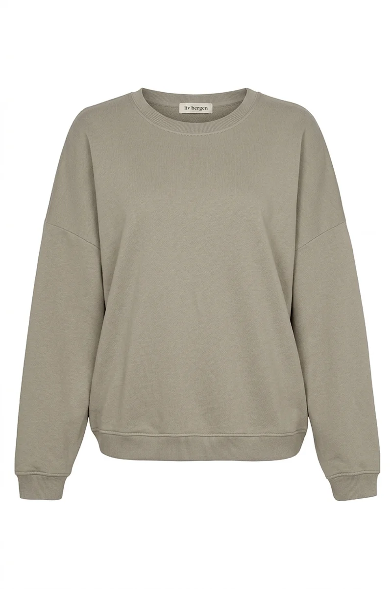 Sweater come in mud